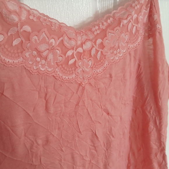Maurices Womens Lace Trim Cami Tank Top Size L Pink Stretch Romantic Preppy Y2K - Picture 3 of 5